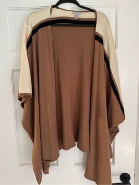 H&M Camel and Cream Open-Front Poncho with Black Trim